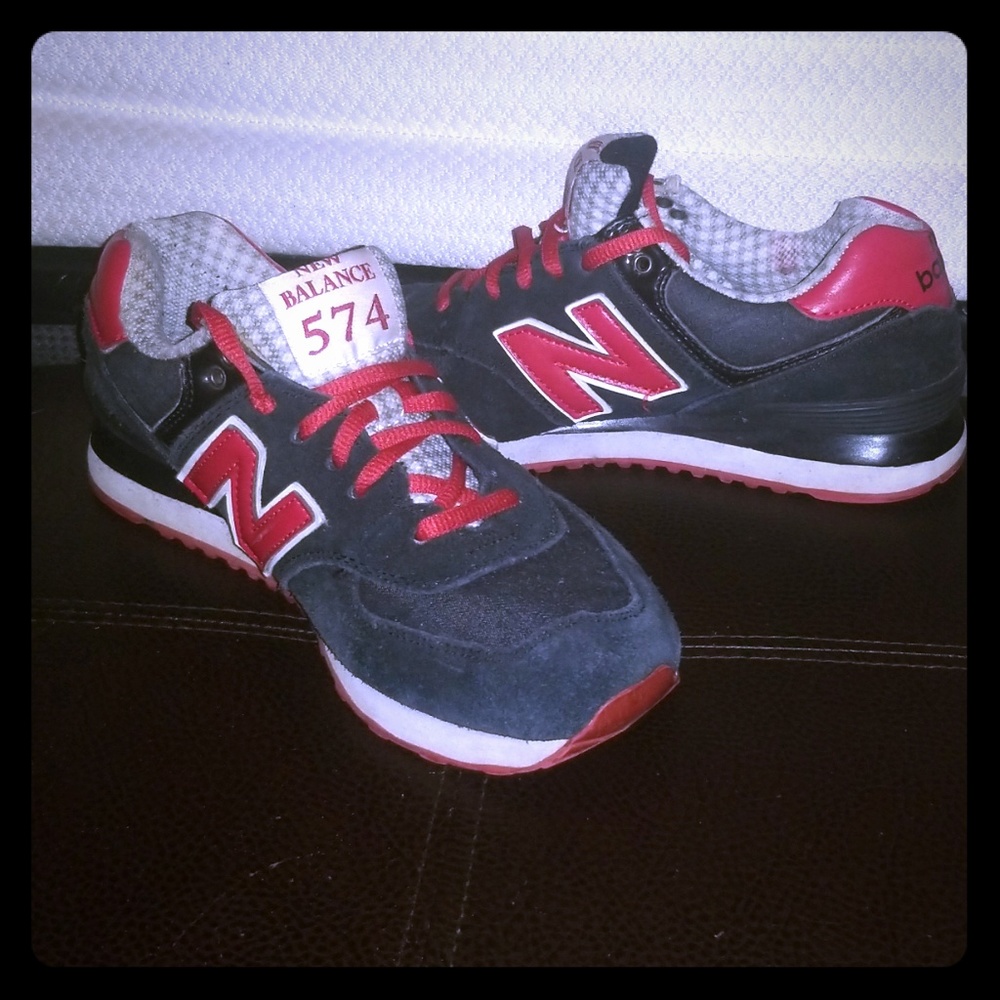 Red, black & white NEW BALANCE